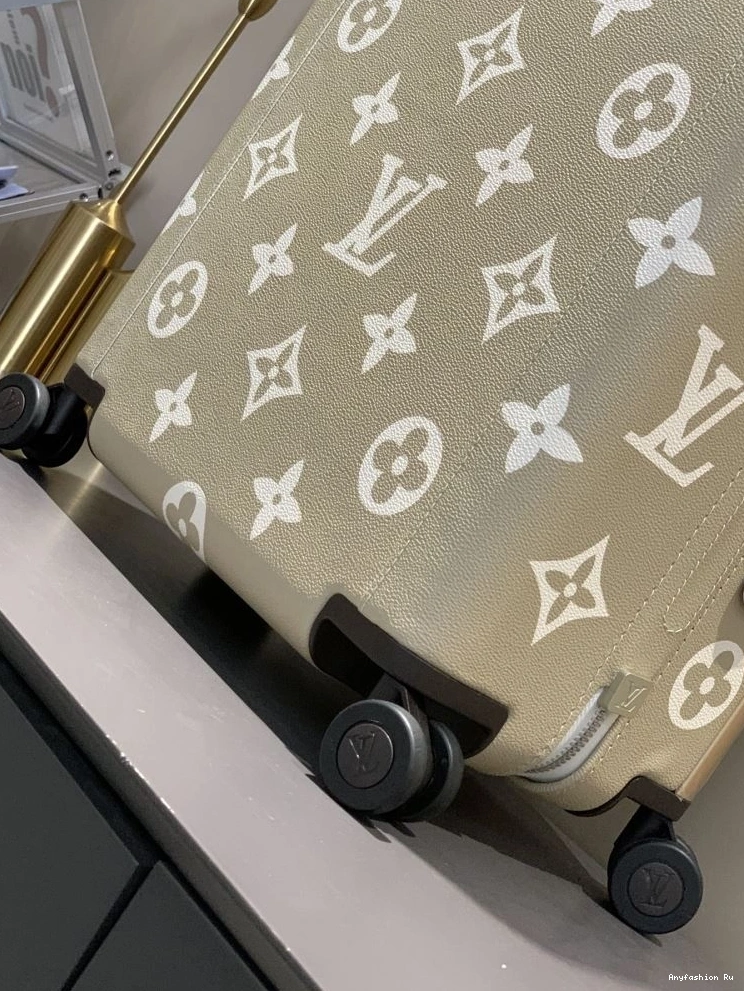 Vuitton Louis Suitcase 65200 EyeCatching 0701